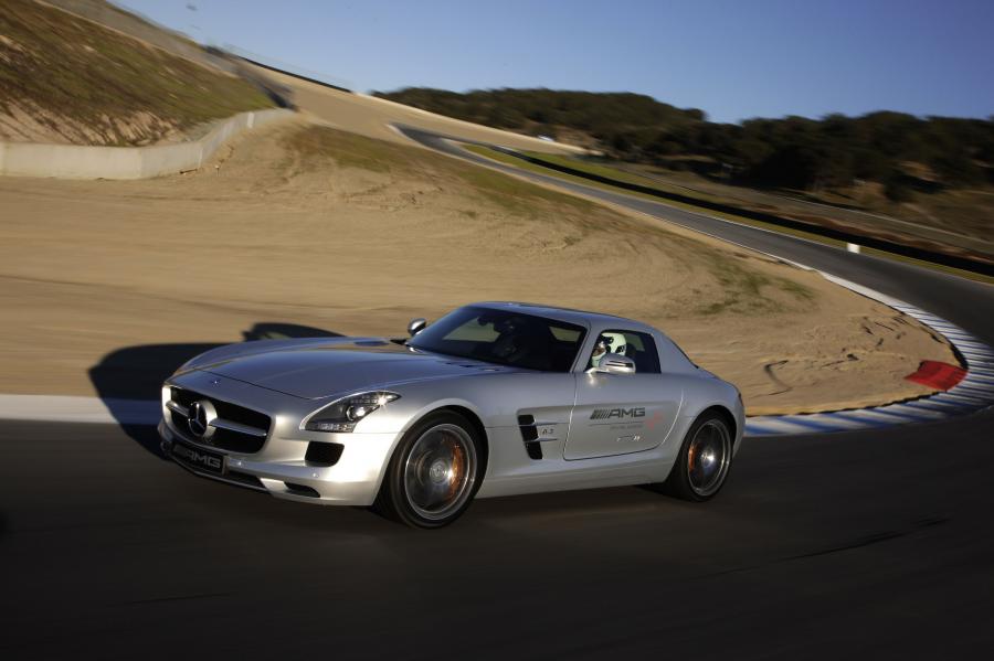 Mercedes-Benz SLS AMG 2010 года  (фото 483 из 526)